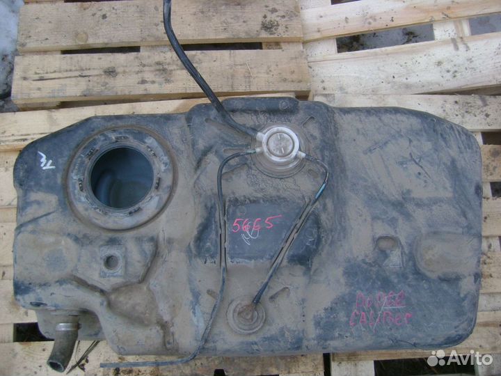 Бак топливный Dodge Caliber