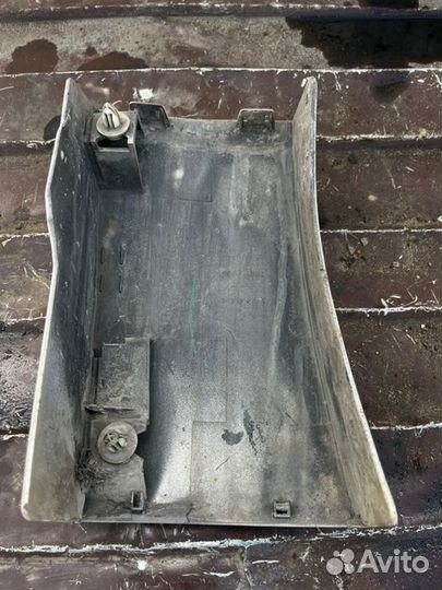 Накладка на крыло перед прав Suzuki Grand Vitara 2