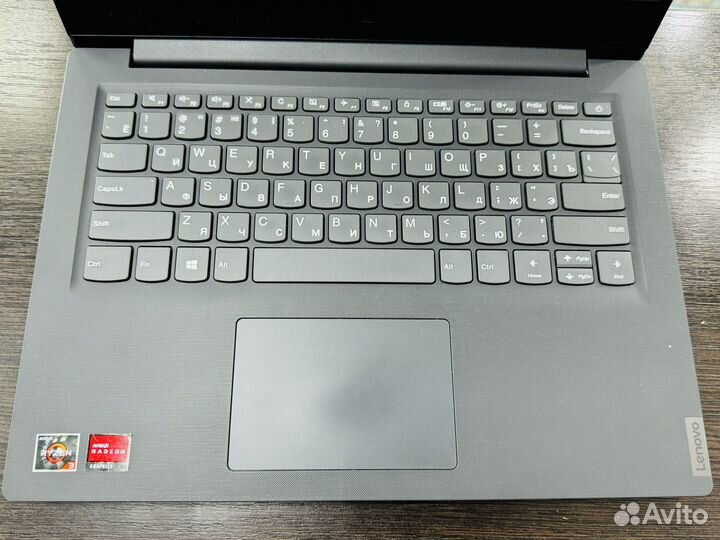 Ноутбук Lenovo V14-ADA 82C6006DRU