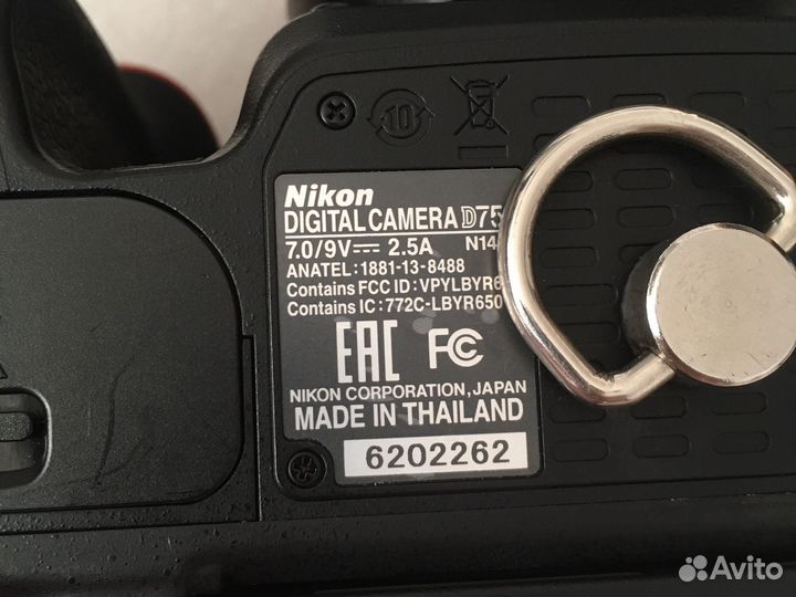 Зеркальный фотоаппарат nikon d750