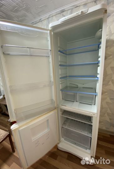 Холодильник