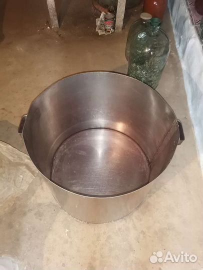 Кострюля из нержавейки