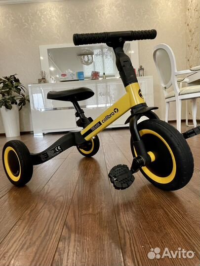 Трехколесный велосипед трансформер