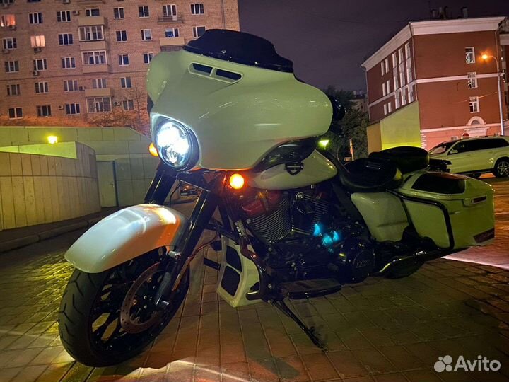 Harley-Davidson Street Glide cvo