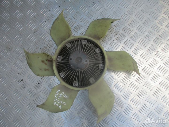 Термомуфта Мицубиси Л200 2.5 DI-D