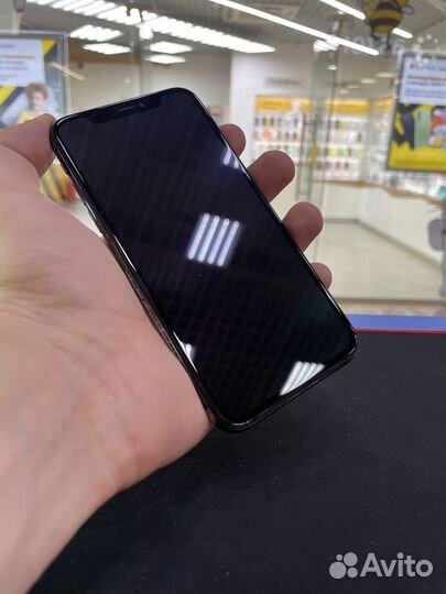 iPhone X, 64 ГБ