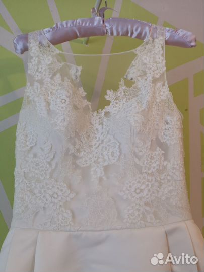 Свадебное вечернее платье размер 46