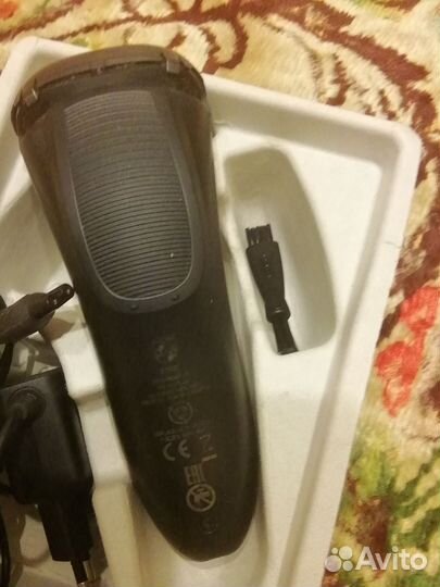 Электро бритва Philips