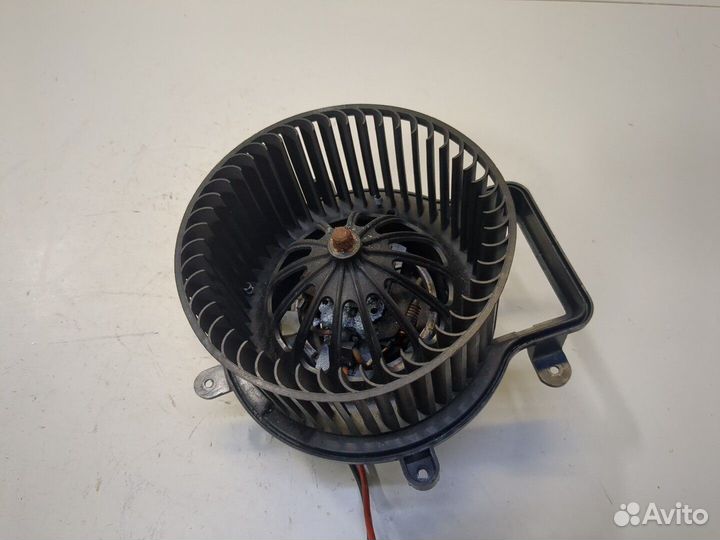 Двигатель отопителя Peugeot 5008, 2011