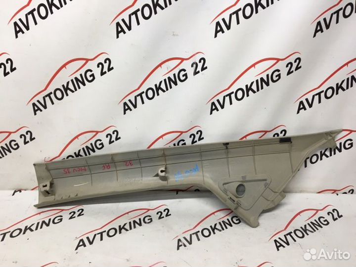 Накладка на стойку кузова передняя правая Toyota