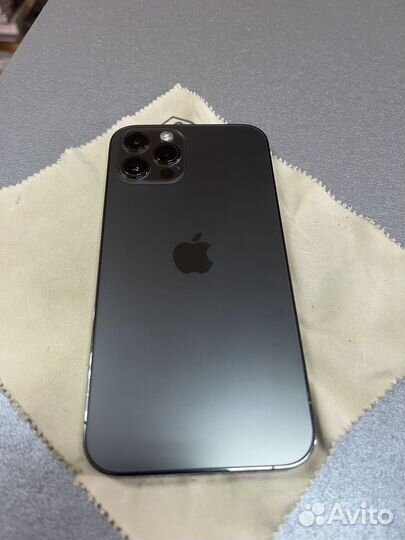 iPhone 12 Pro, 256 ГБ