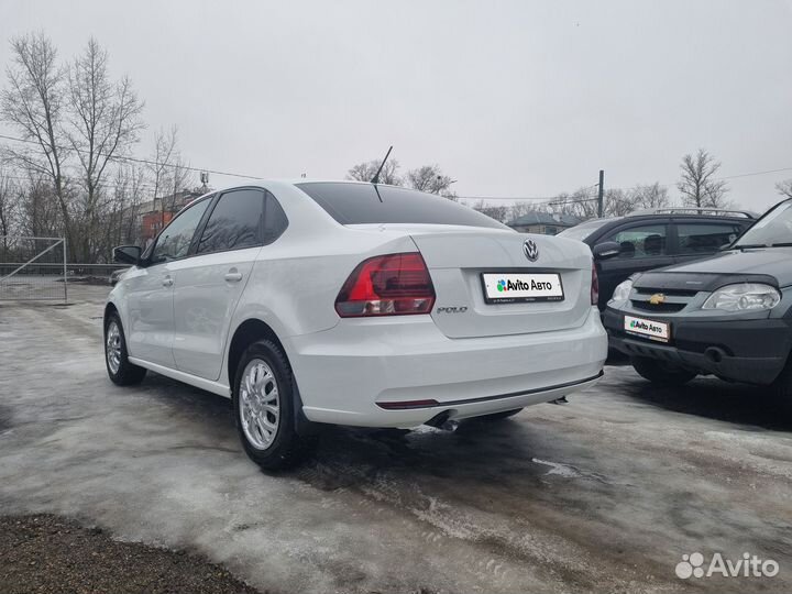 Volkswagen Polo 1.6 AT, 2016, 178 000 км