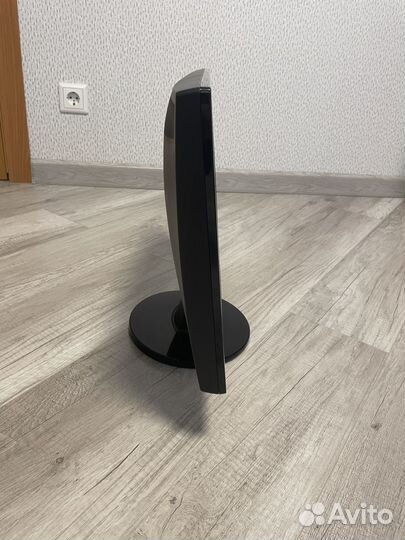 Монитор Samsung 22