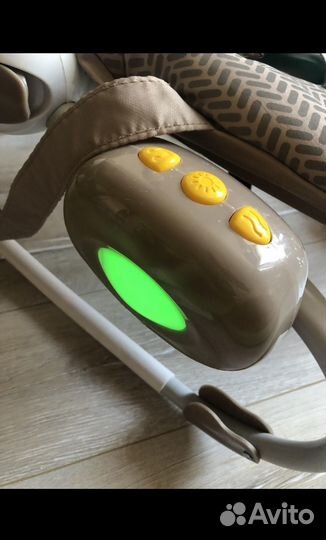 Шезлонг детский