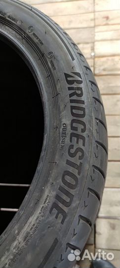 Bridgestone Alenza 001 235/45 R20 и 255/40 R20 100Y
