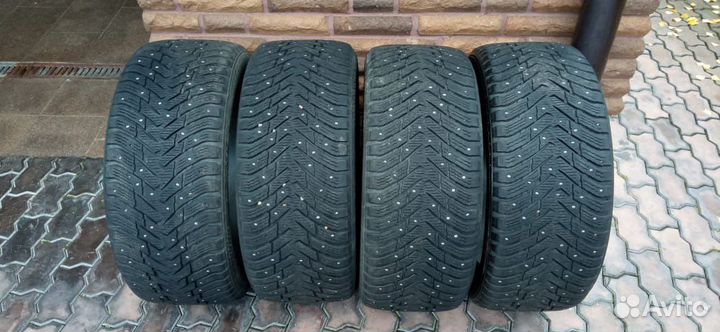 Nokian Tyres Hakkapeliitta 10 EV 275/45 R20
