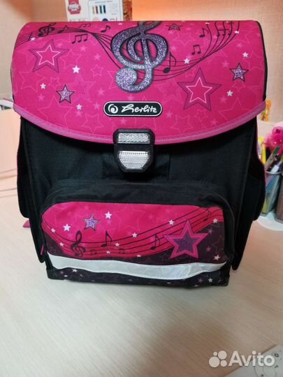 Школьный рюкзак