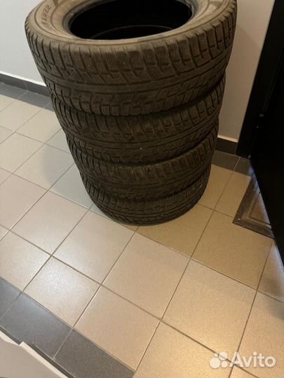 Kumho 722 235/65 R17