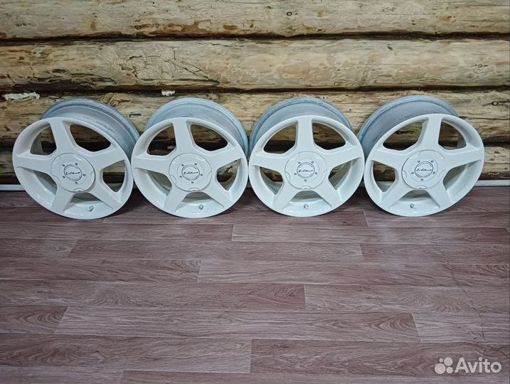 Литые диски R15