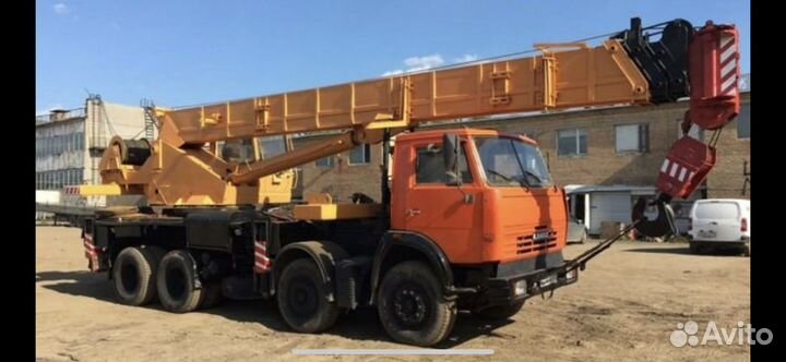 Автокран 32т
