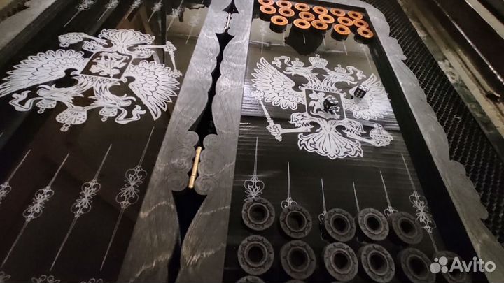 Нарды со стеклянным черным полем