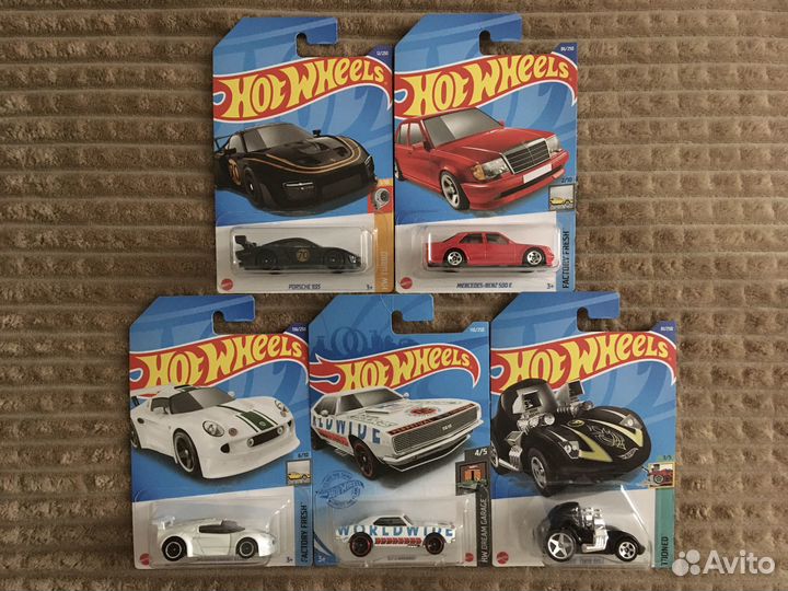 Машинки Hot Wheels