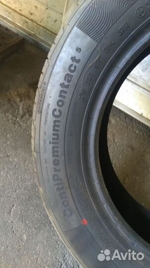 Continental ContiPremiumContact 5 215/60 R17