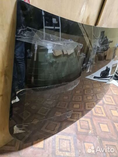 Заднее стекло BMW F30 F35 F80