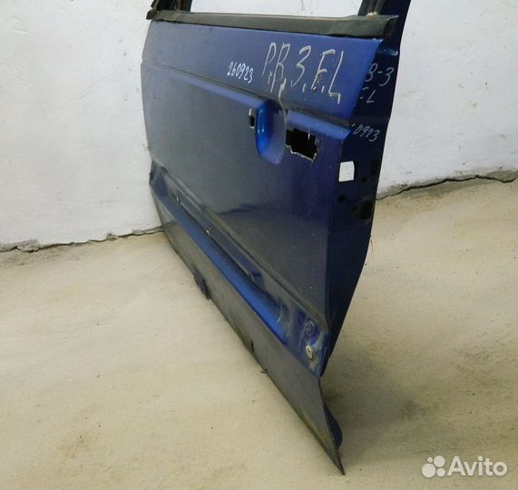 Дверь передняя левая VW Passat B3