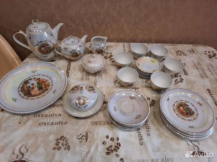 Чайный сервиз мадонна