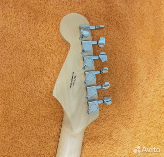 Squier by Fender Stratocaster MM SSS Black