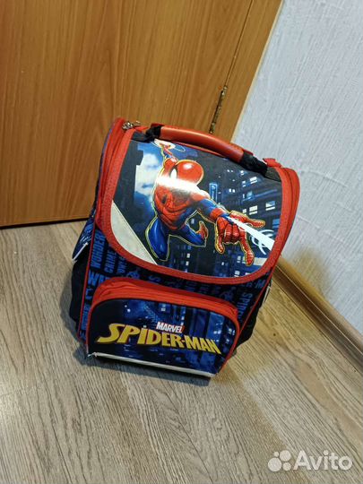 Портфель школьный для мальчика