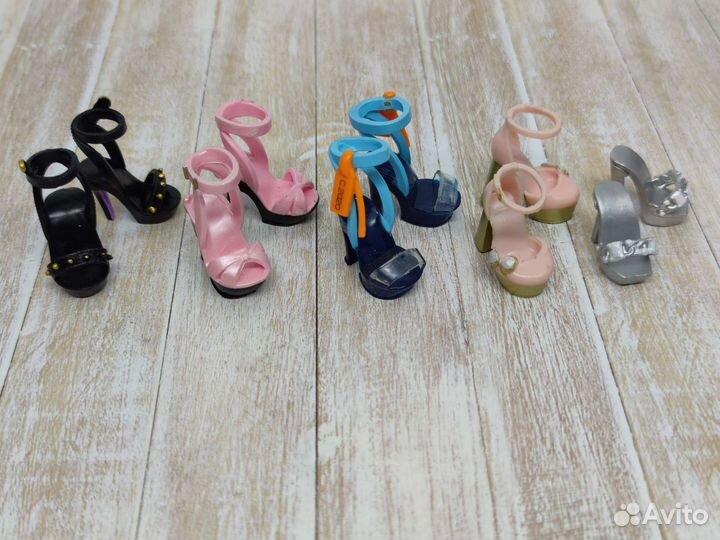 Обувь кукол rainbow и shadow high