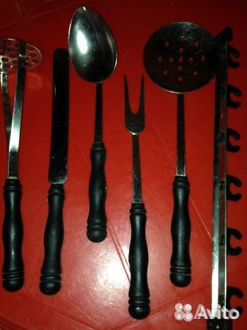 Набор кухонных принадлежностей, ложки, бидончики