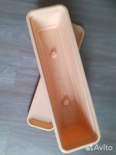 Балконный ящик для цветов и рассады