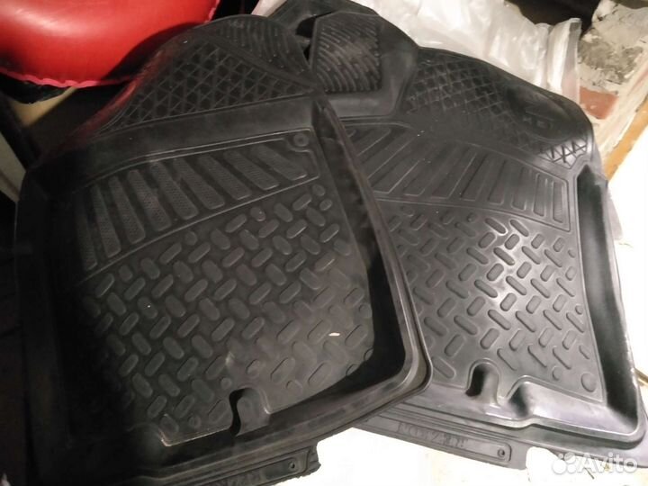 Коврики для автомобильные