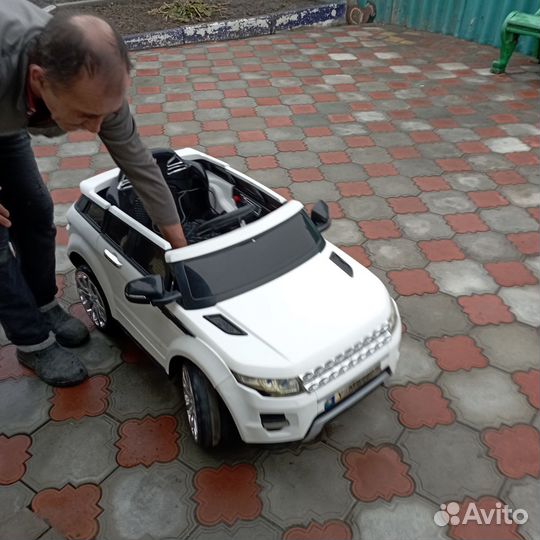Детский электромобиль бу