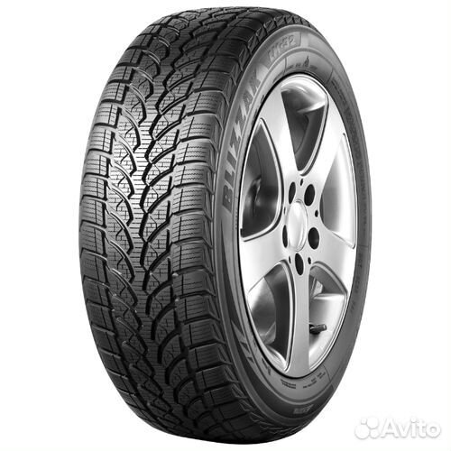 Bridgestone Blizzak LM-32 245/40 R20 95W