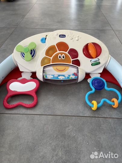 Игровой центр Chicco