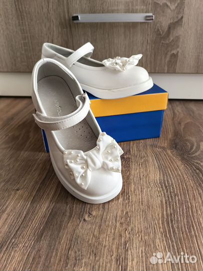 Туфли для девочки 30 размер белые