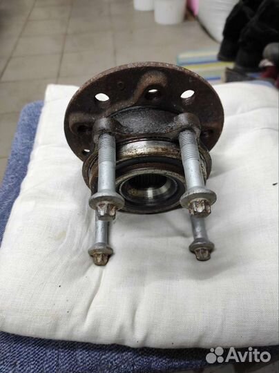 Ступица передняя на Mercedes e-klasse w213 4 matic