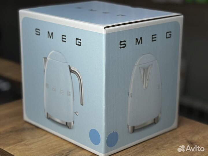 Новый Чайник Smeg 1.7 Литра