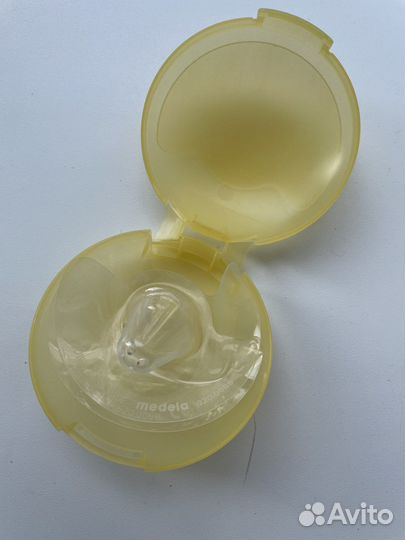 Накладки на грудь medela