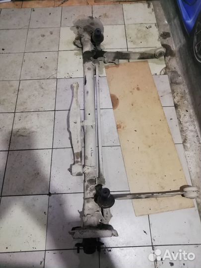 Балка задняя со ступицами сборе Nissan Primera P12