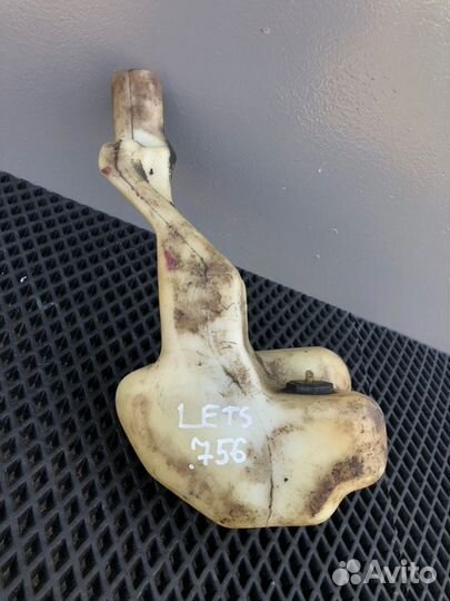 Масляный бачок Suzuki Lets 1/2