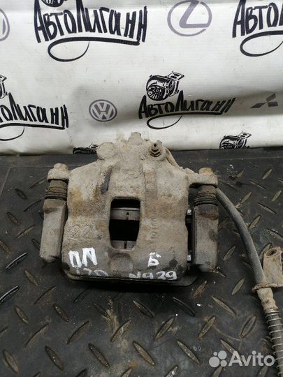 Суппорт передний правый Hyundai I20 G4FA 2010