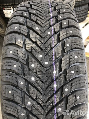 Nokian Tyres Hakkapeliitta 10p 215/50 R17