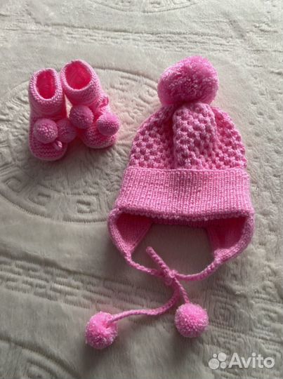 Комплект шапка, пинетки