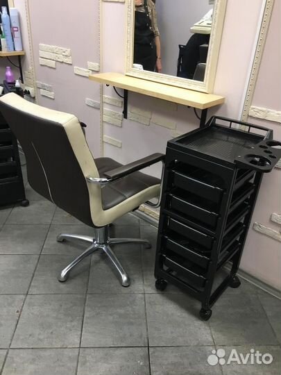 Тележка парикмахерска, кресло парикмахерское