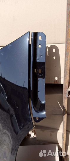 Крыло приора правое цвет черный чёрная пантера